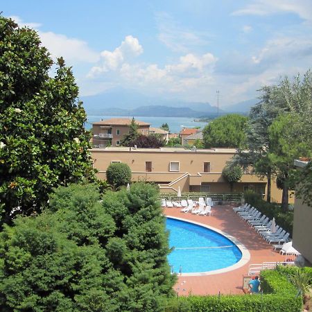 Appartamento La Madonnina Di Cathy Peschiera del Garda Kültér fotó