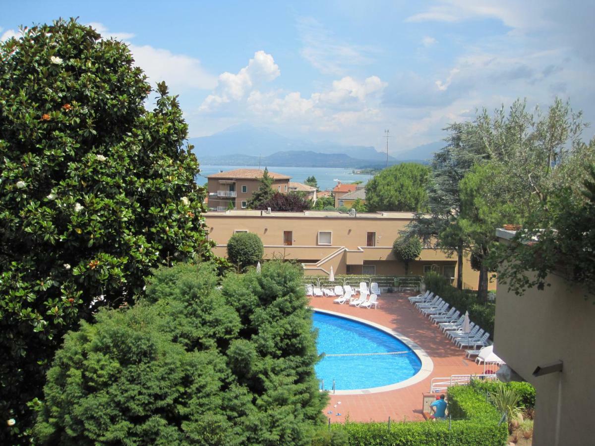 Appartamento La Madonnina Di Cathy Peschiera del Garda Kültér fotó